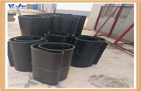 除鐵器皮帶，甘肅除鐵器皮帶卸鐵刮板的作用調整方法_甘肅除鐵器皮帶卸鐵刮板的作用跑偏原因及如何調_刮板價格