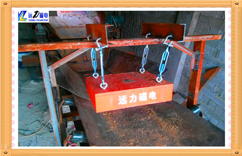 永磁自卸式除鐵器，江西永磁自卸除鐵器多少錢_內部磁塊安裝方法_江西永磁自卸除鐵器多少錢原理型號價格