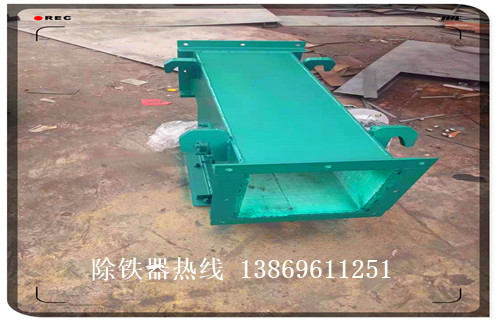 管道除鐵器，江蘇管道式除鐵器報價_江蘇管道式除鐵器報價廠家應用安裝示意圖型12000高斯_可定制工作原理